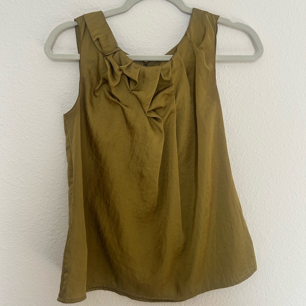 LOFT Small Petite Silky Tank Chartreuse Safari Green w/ Ruffle Ruched Neck